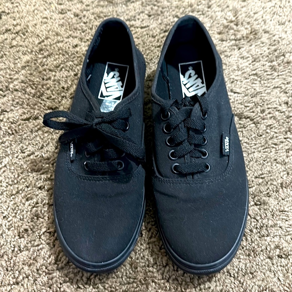 Women’s vans size 7